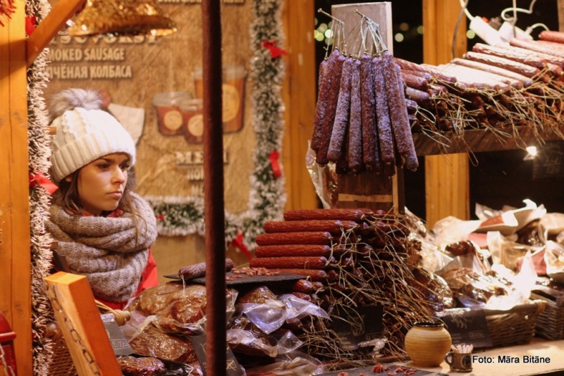 tallinas vecpilsēta igaunija ziemassvētku tirdziņš 